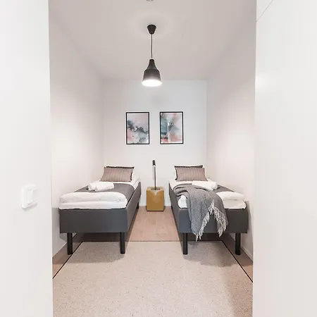 Lägenhetshotell Forenom Serviced Mansku 3*