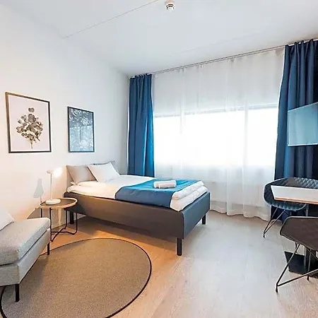 Lägenhetshotell Forenom Serviced Mansku 3*
