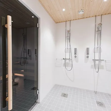 Lägenhetshotell Forenom Serviced Mansku 3*